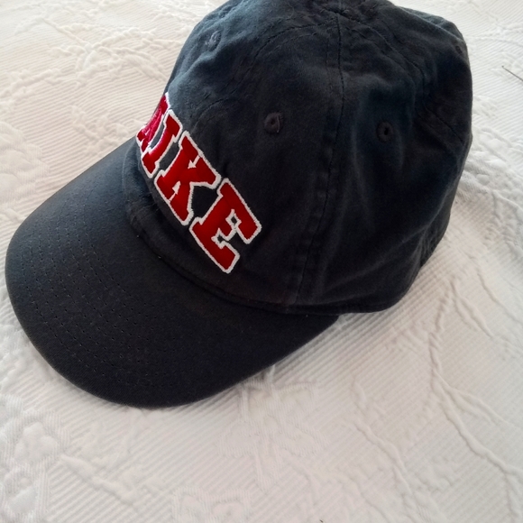 Boys NIKE Baseball Cap - Picture 3 of 4